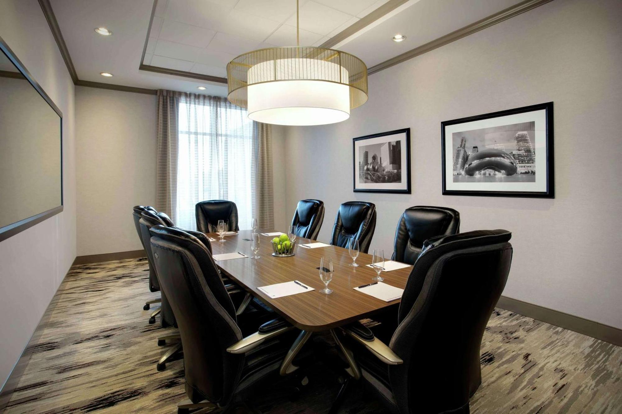 Doubletree By Hilton Chicago Midway Airport, Il Hotel Bedford Park Luaran gambar